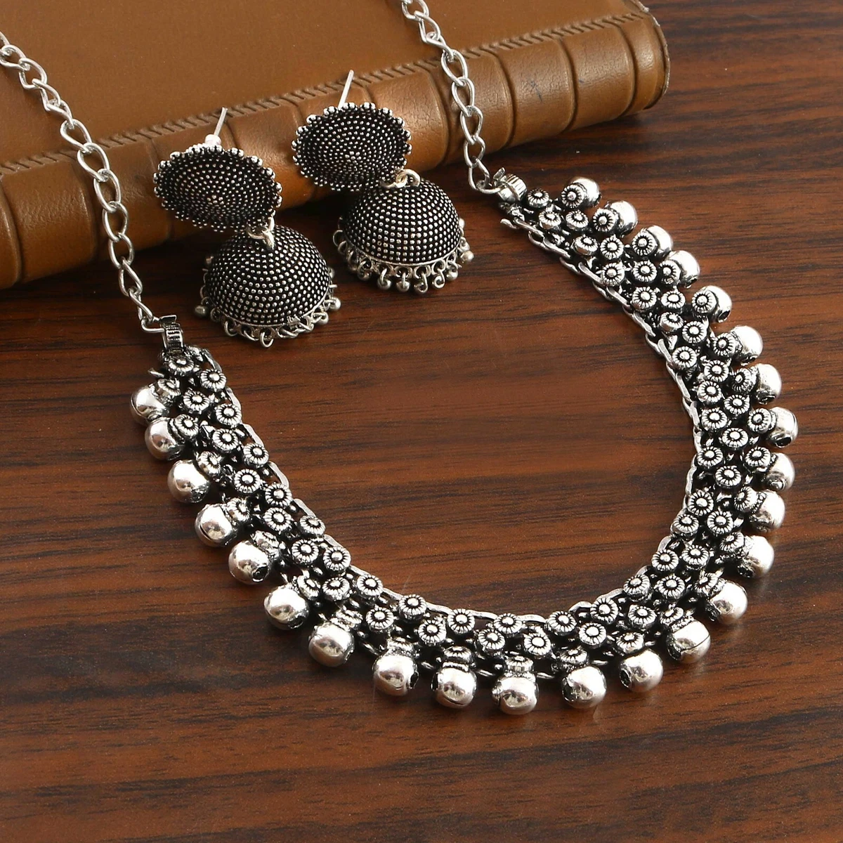 Jhumka necklace deals