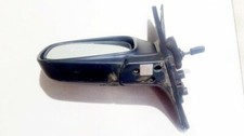 Retroviseur droit (ou coque) Nissan SUNNY