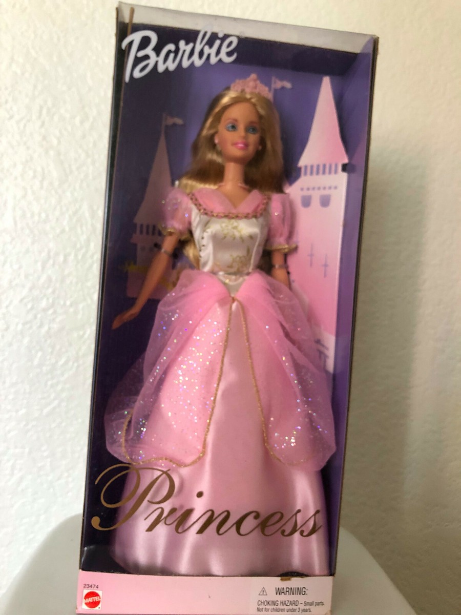 Vintage Princess Barbie doll 1999 by Mattel Light skin.Blue eyes