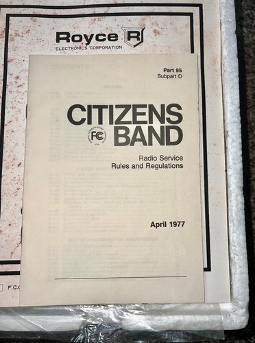 Vintage 1977 Royce CB651 CB Radio W/ Portable Battery UNTESTED AS-IS - Picture 19 of 24