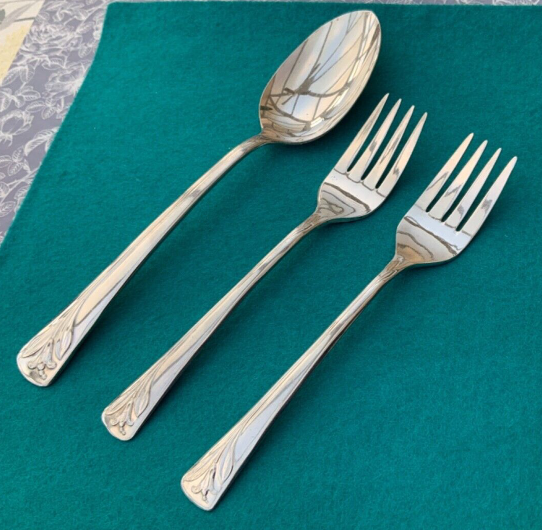 SINCERITY FORKS & DESSERT SPOON c1955 MAGIC LILY SILVER PLATE USA eBay