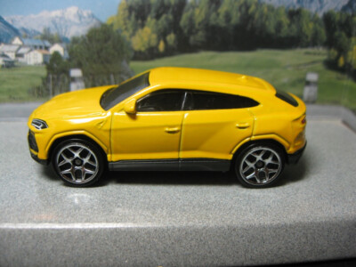 Yellow Lamborghini Urus! 2017 2018 2019 2020 2021 2022 lambo suv