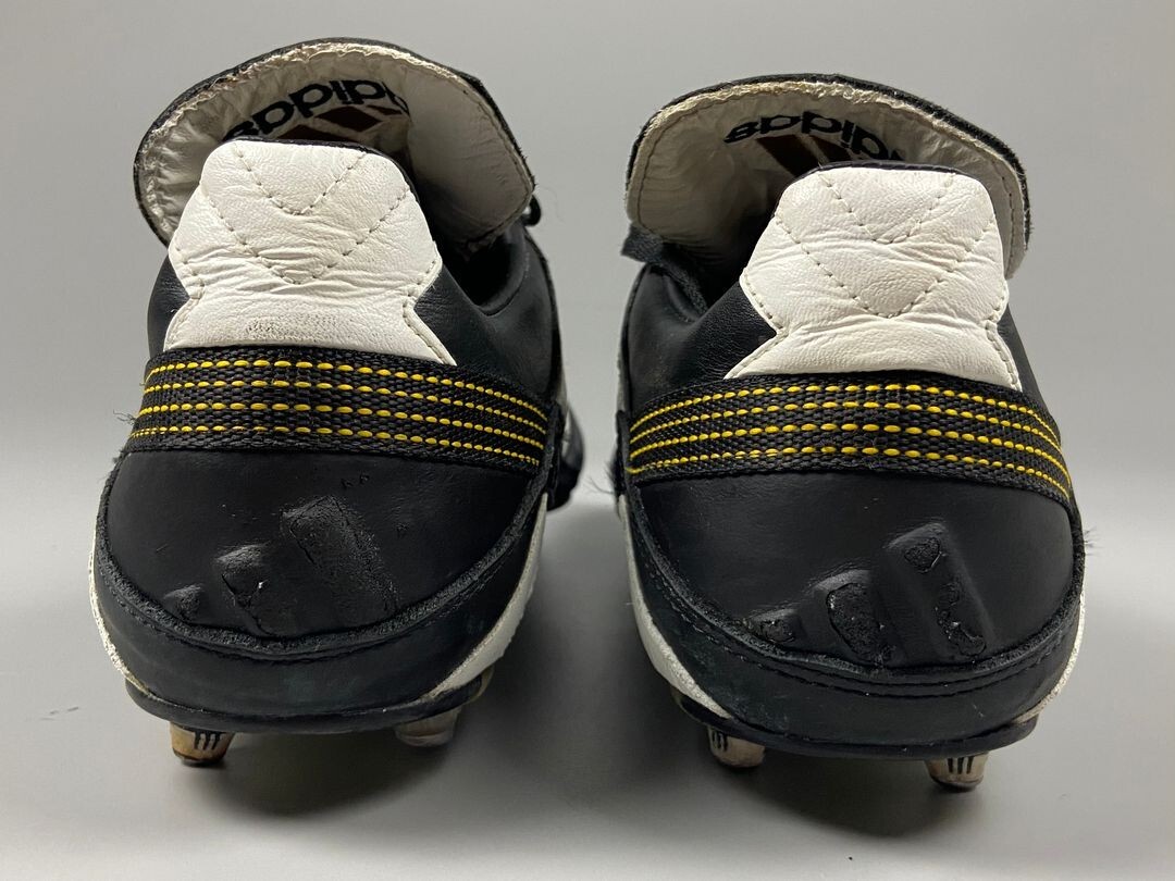 1997 Adidas Azteca Cup SG US 11 leather vintage soccer