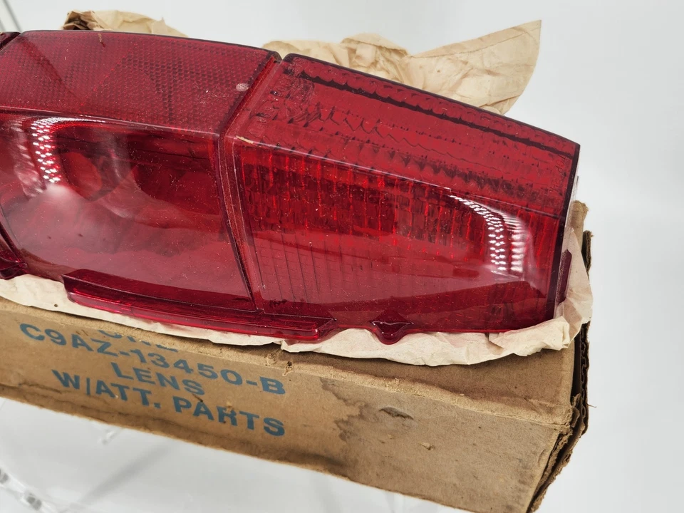 1969-70 FORD MERCURY STATION WAGON TAIL LIGHT LENS COUNTRY SQUIRE COLONY PARK - Image 4 of 4