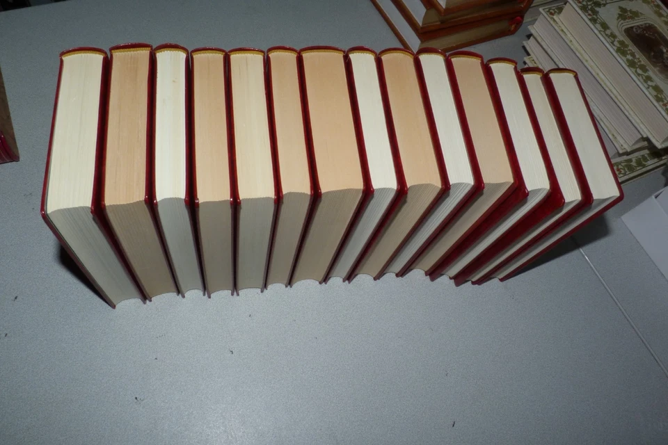 Lot de 14 volumes des oeuvres de Frank G. Slaughter - éditions Rencontre D7 - Photo 2/4