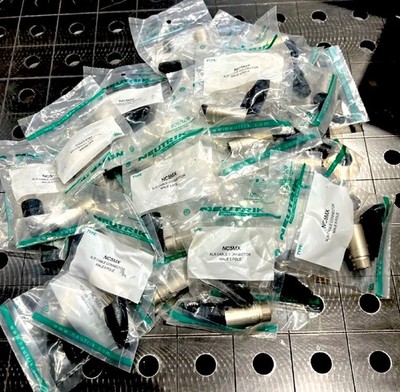 30 male NEUTRIK NC5MX XLR-Stecker  5-polig DMX  (Restposten ORIGINAL VERPACKT)