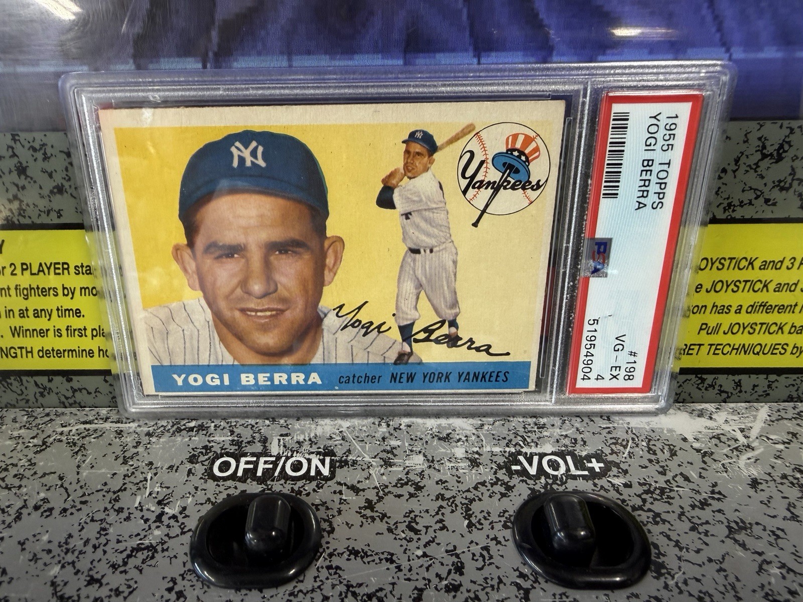 1955 Topps Yogi Berra #198 PSA 4 VG-EX New York Yankees Vintage Baseball Card view 7