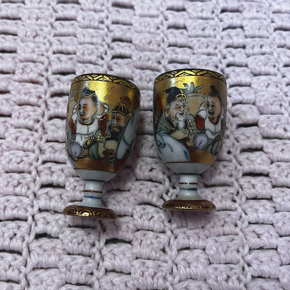 Старинный фарфор Кутани ножки саке чашки Вака стихи подписанный набор 4 - Изображение 3 из 4