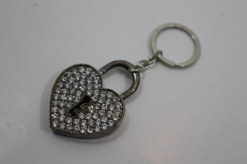 BD Boxy heart lock Bling glam sparkle KEYCHAIN key chain ring Glam - Picture 3 of 6