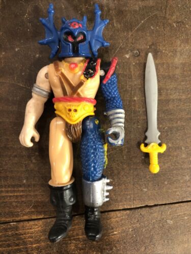 Vintage Dungeons and Dragons Figures Warduke and Strongheart - 1983 - Picture 3 of 6