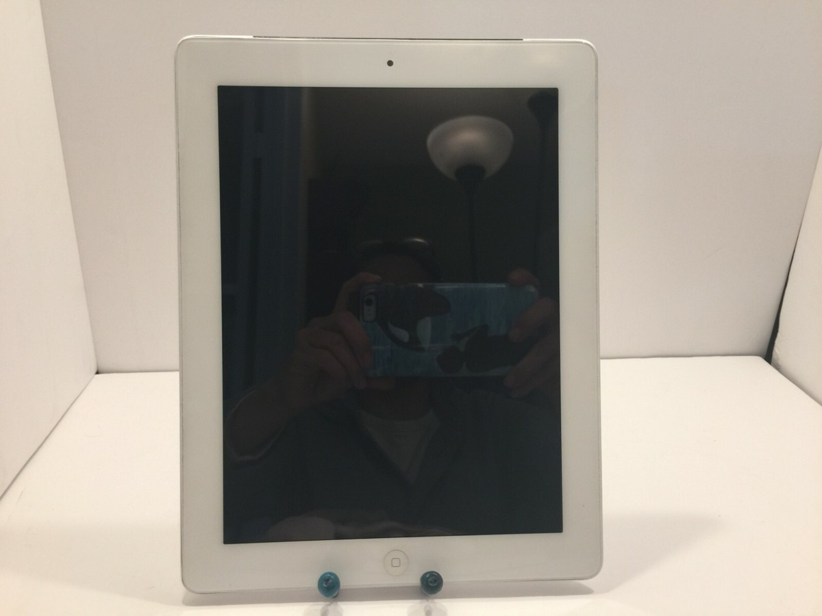 iPad - 【iPad2】64GB WI-FI+3Gモデル WHITE Apple iPad 2 Tablet - 9.7 Inch, 64GB, 3G, White at Fonezone