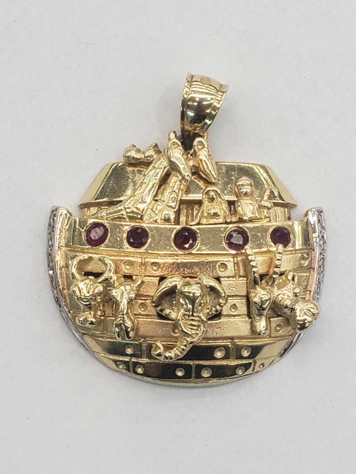 14k Gold Diamonds And Rubbies Noahs Ark Charm Pen… - image 2