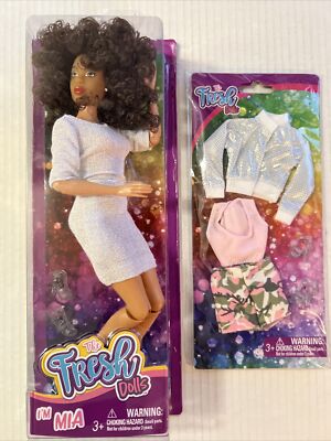 I'm Mia The Fresh Dolls 11'' Articulated Fashion Doll Vivid Collection + Outfits!