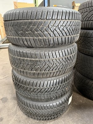 4x Dunlop Winter Sport 5 225/50 R17 94H 3PMSF DOT 2717 2x 7 / 2x 8 mm