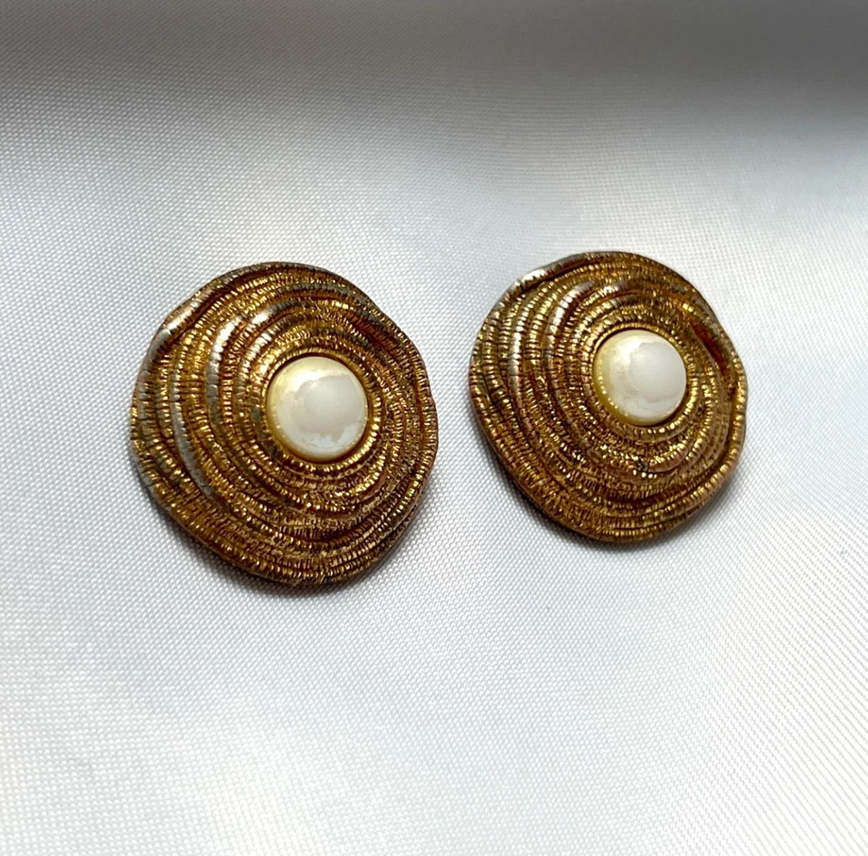 Pendientes Christian Dior Oro Perla Flor Clip De Colección Años 80 Auténticos Foto 3 de 4