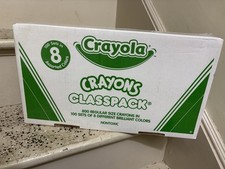 Crayola Regular Crayons Classpack - 16 Colors, Set of 800 Sealed