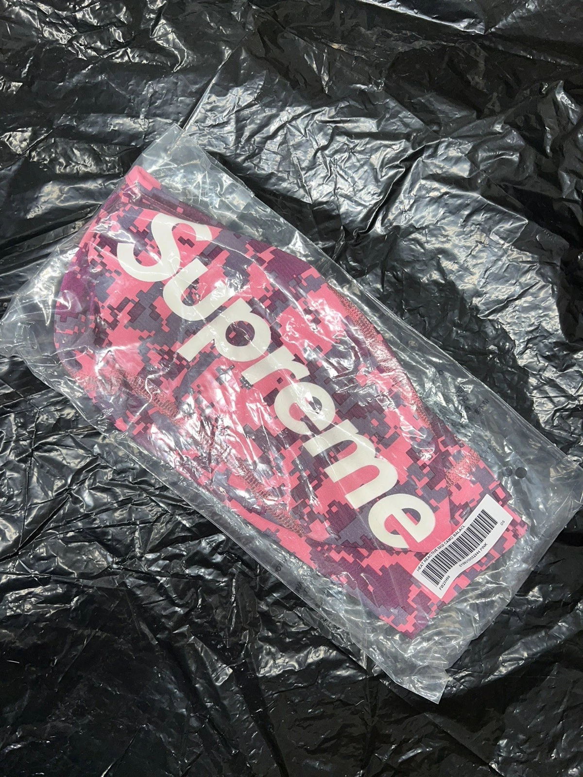 SUPREME HEAT REACTIVE DIGI CAMO BALACLAVA PINK face mask box logo hoodie shiesty