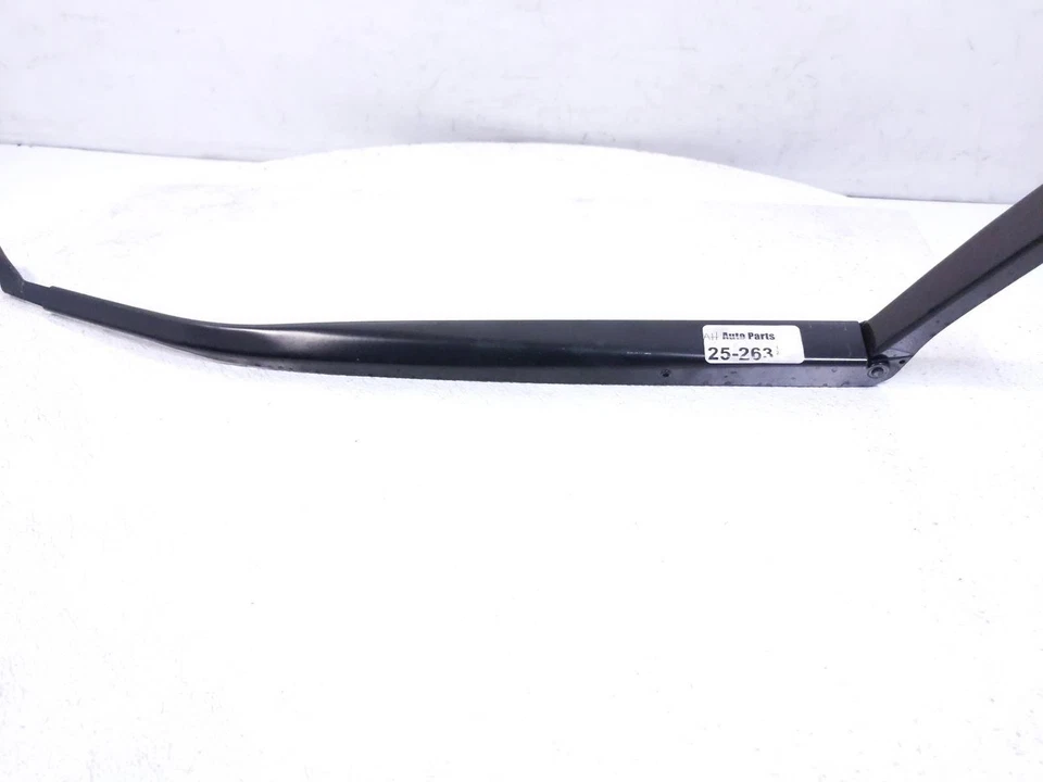 Brazo limpiaparabrisas pasajero derecho Toyota Corolla 2020-2025 85211-12660 Foto 2 de 4