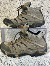 Merrell Men's Moab 3 Mid Hiking Boots Walnut Size 8.5 Brown