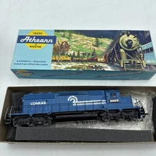 Athearn Ho SD40-2 locomotive kit, Conrail #3468 Blue Locomotive Engine Train