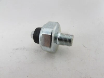 NEW GENUINE KUBOTA OIL SWITCH PART 15841-39013