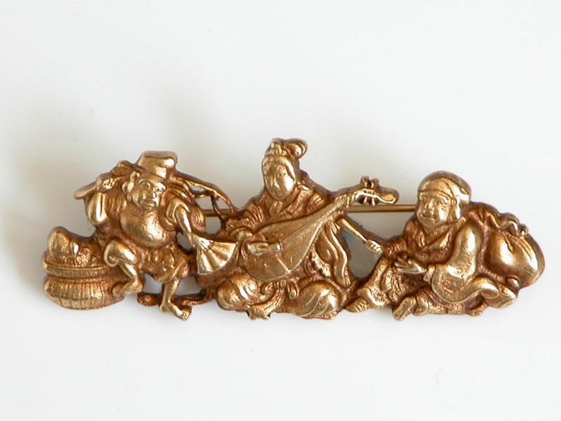 Vtg Signed Alva Museum Replicas Chinese Buddha Men's Gold Plated Pin Brooch