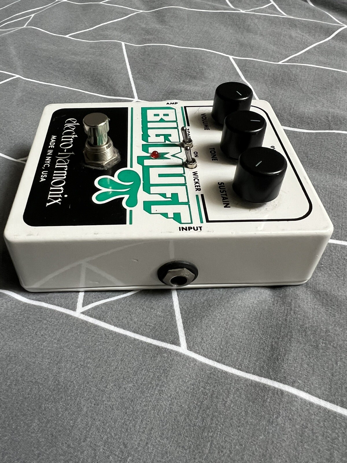 ElectroHarmonix Big Muff Pi with Tone Wicker Fuzz Effects Pedal eBay