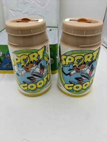 Porta pranzo vintage Aladdin Sport Pippo in metallo e 2 thermos anni 70. Manico rotto Y4 - Foto 10 di 13