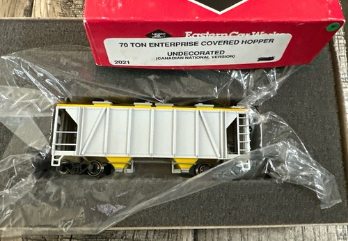 Eastern Car Works HO RTR #2021 70 Ton Enterprise Cov Hopper Undecorated - Picture 3 of 5