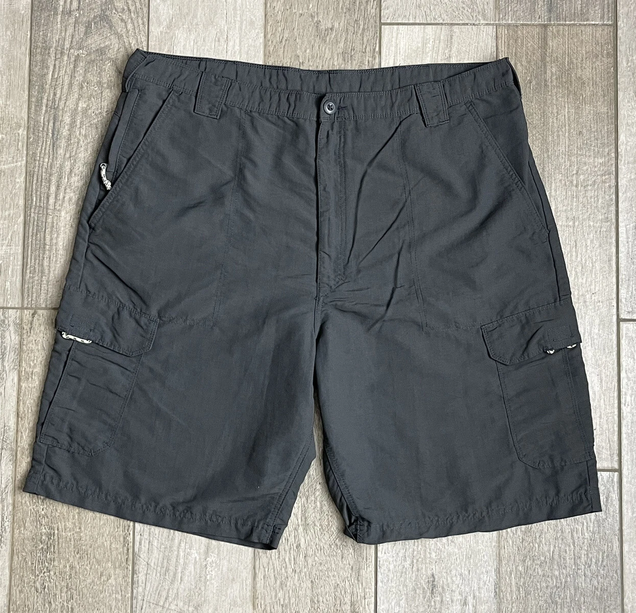 Wrangler Mens Nylon Cargo Shorts Size 40 Gray High Rise 10” Inseam Lightweight