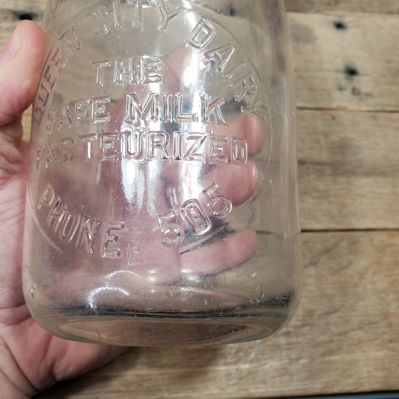 VTG One Quart Liquid Queen City Dairy Milk Bottle Phone 505 eBay