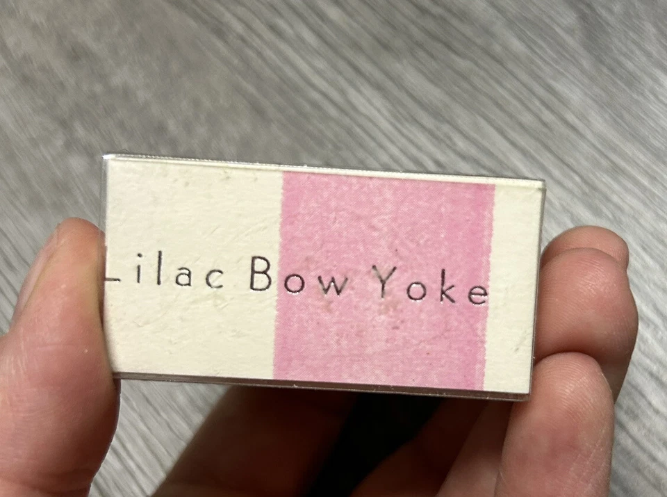 Lilac Bow Yoke Set of Round HEART Fabric Covered Push Pins and Magnets NEW - Image 4 of 4