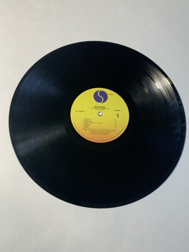 Madonna - Self Titled Debut Vinyl LP - Sire Records 1-23867 1983 w/Inner Insert - 第 18/19 張圖片