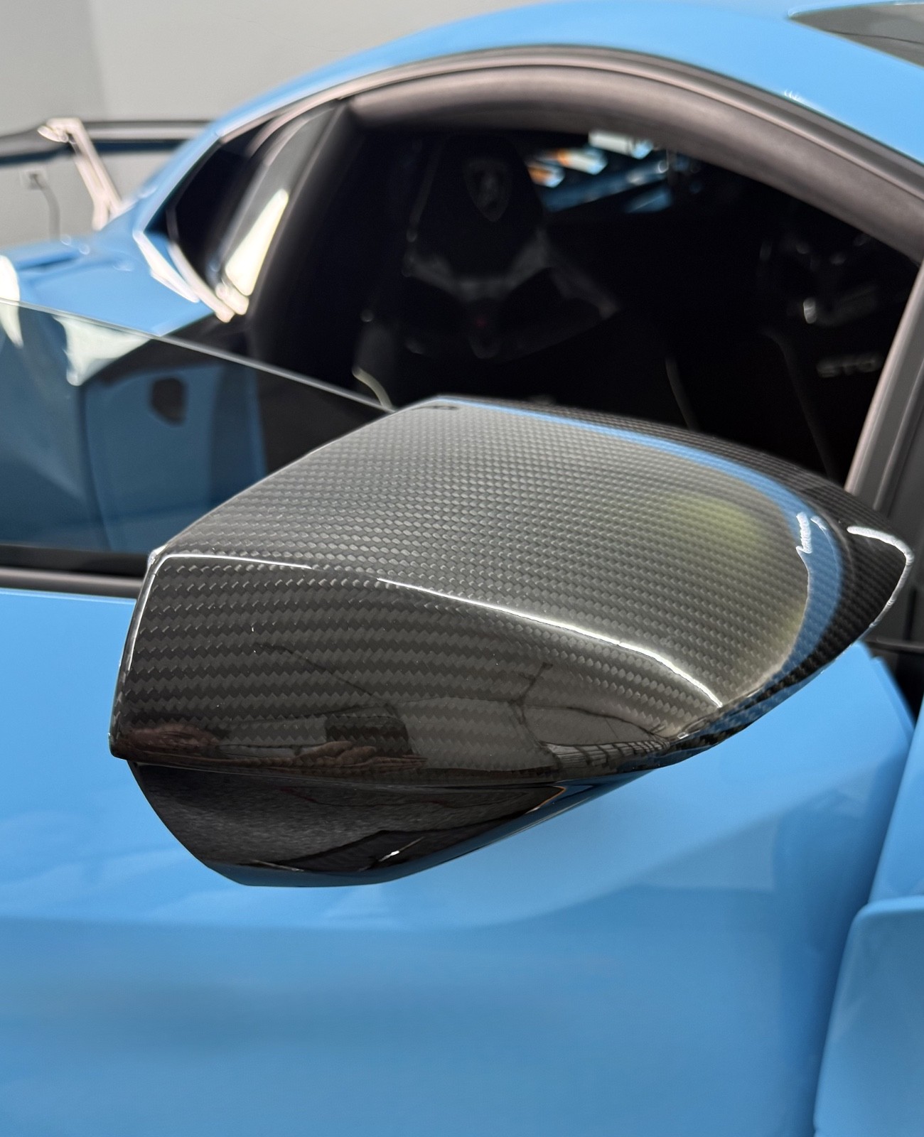 Lamborghini Huracan Mirror cover