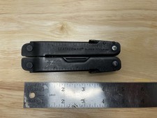 Leatherman Super Tool 300 Multi-Tool Black ox...