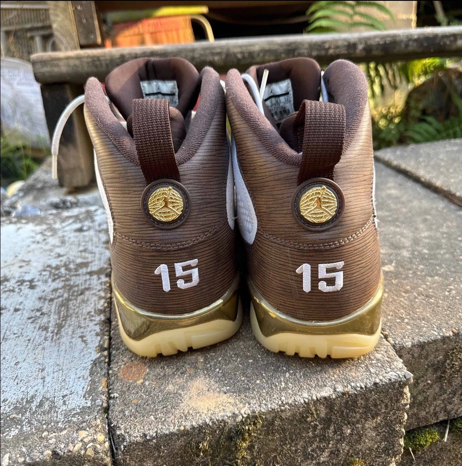 Air Jordan 9 Retro “MOP” Melo Foto 4 de 4