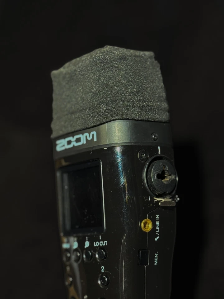 Zoom M4 4-Track Field Recorder – 32-Bit Float, Timecode, sehr guter Zustand, OVP - Bild 3 von 3