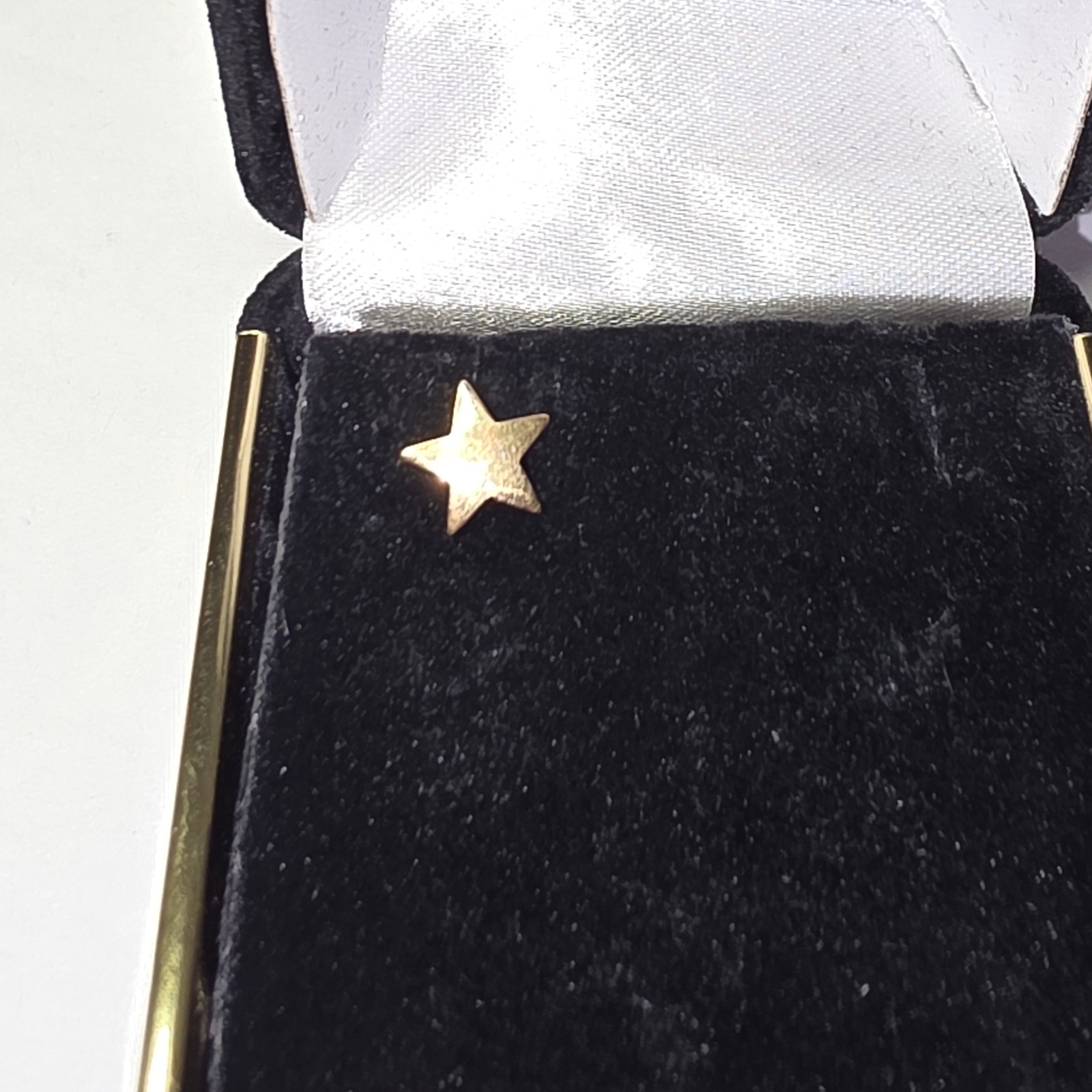 14K Solid Yellow Gold Single Star Stud Earring - image 13