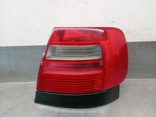8D0945112D HECKLEUCHTE RECHTS / 8D0945112D / 5455682 FÜR AUDI A4 B5 8D2 1.8