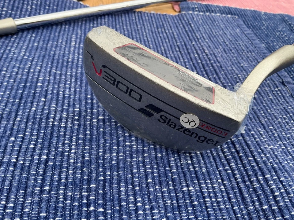 Slazenger V300 Mid Mallet Putter SZR003 Steel New Right Hand 34 - Image 2 of 3