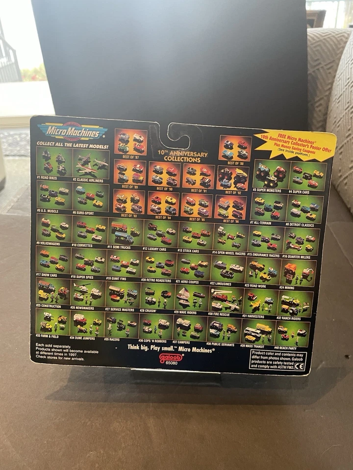 Micro Machines Galoob #12 Luxury Cars 1996 Jaguar Rolls Lincoln  Bonus 5 Cars - Image 2 of 3