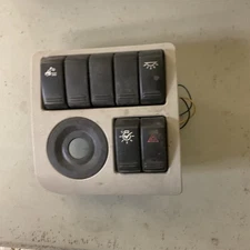 2020 Peterbilt/Paccar 579 Switch Dash Panel S64-6105