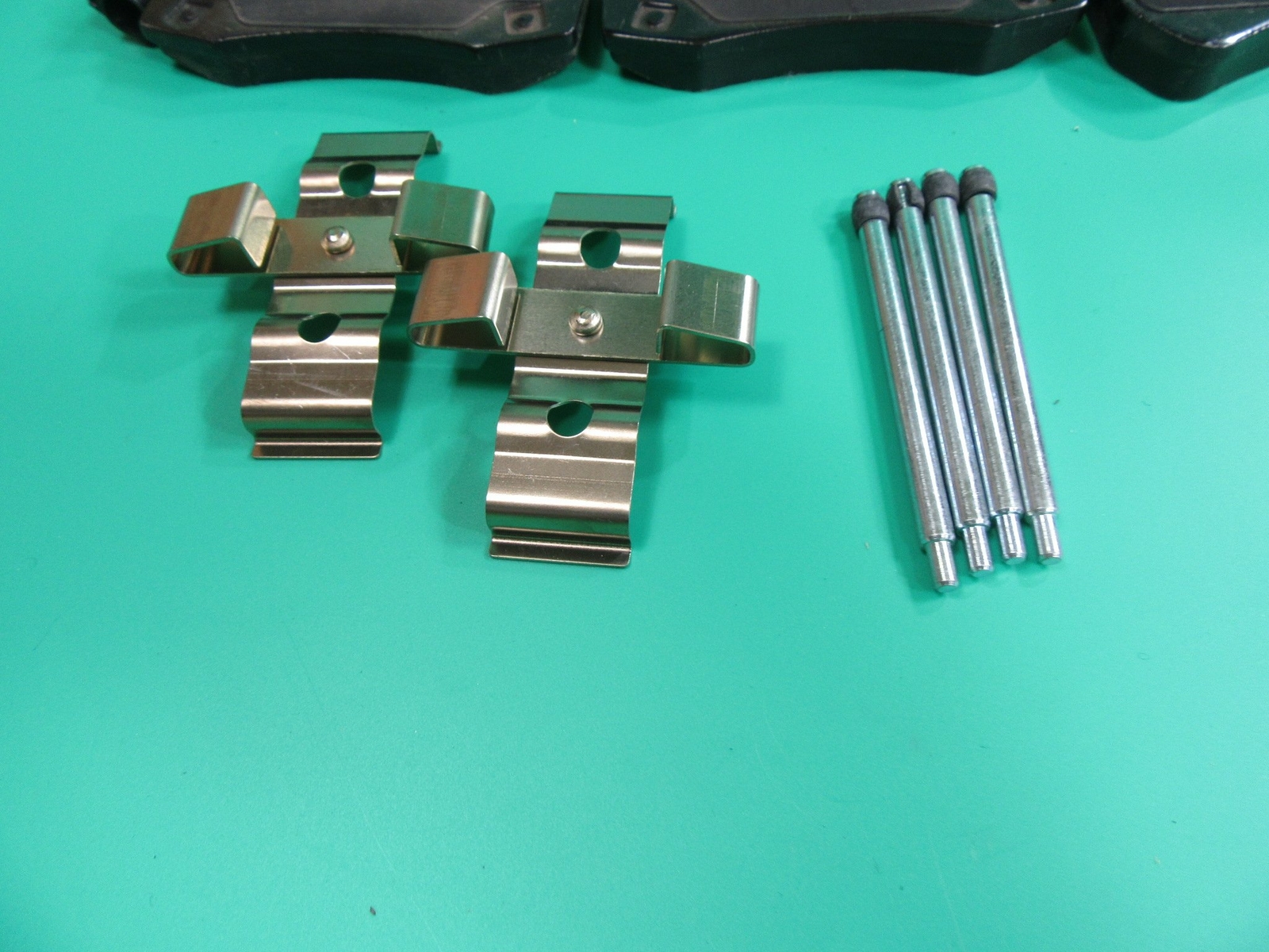 Maserati Ghibli front and rear brake pads for drilled rotors