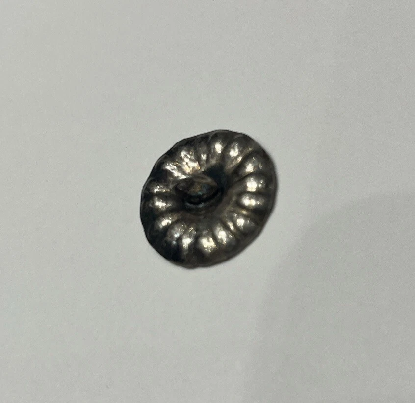 1 uralter Silber Knopf, Knöpfe, Trachten, Blume, vintage, Rarität, 20 mm - Bild 2 von 2