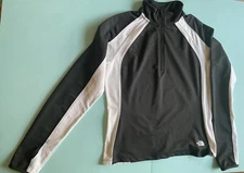 The North Face Flight Series 1/4 Zip Pullover Womens Medium Black/ White Outdoor