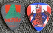 2 FIVE FINGER DEATH PUNCH FFDP Guitar Pick CHRIS KAEL Lot of 2 Tour Pic Plectrum