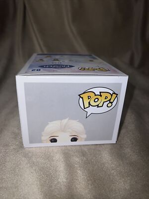 Funko Pop! Disney Exclusive Frozen Transformation Elsa #82