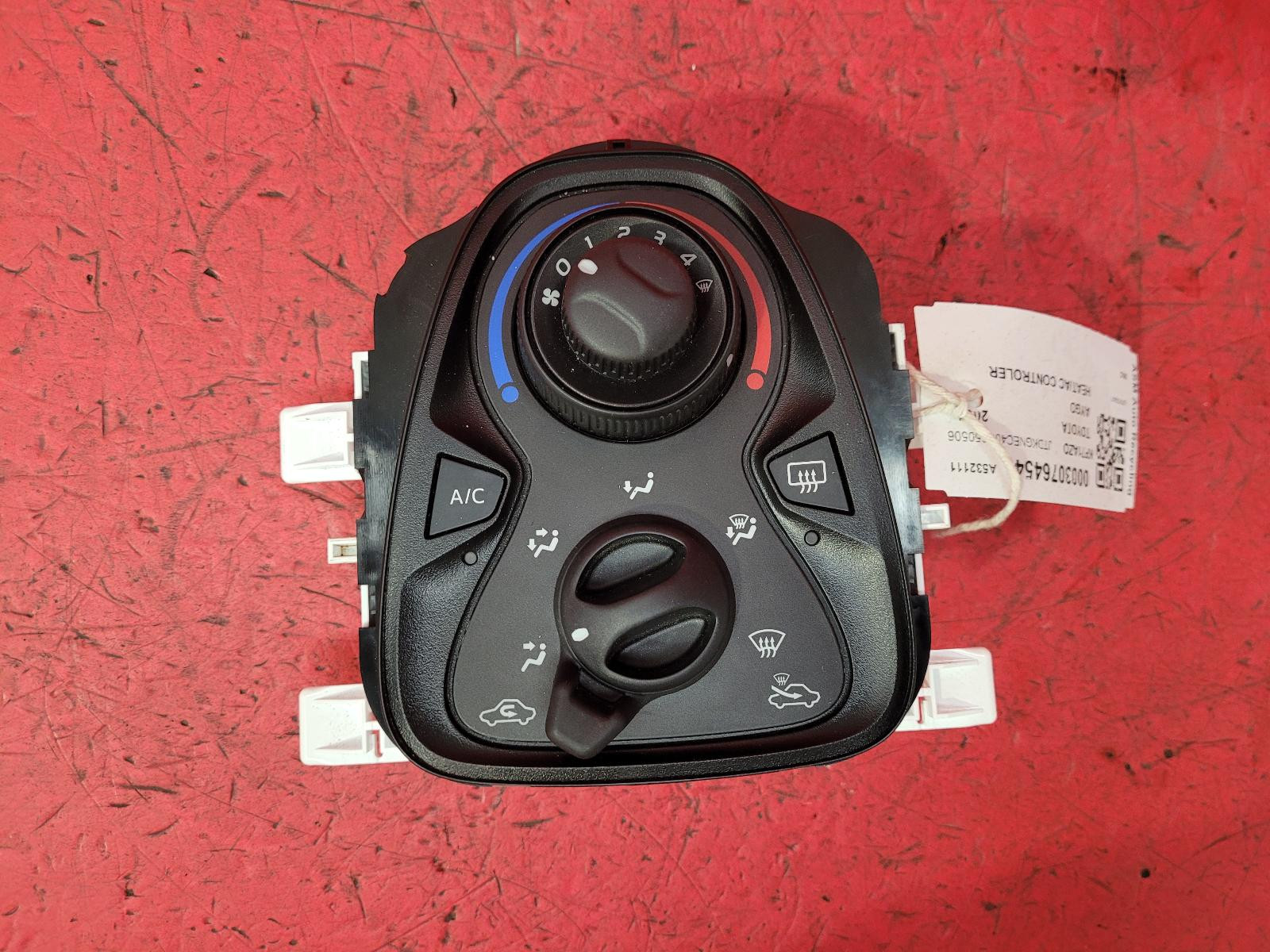 TOYOTA AYGO HEATER CONTROL PANEL 2021