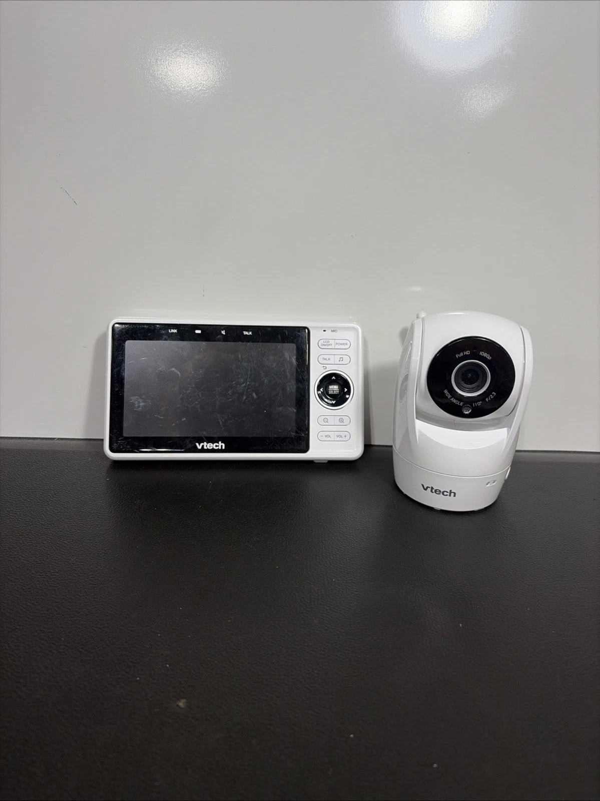 VTech VM901 Baby Monitor & Camera AS-IS UNTESTED PLEASE READ