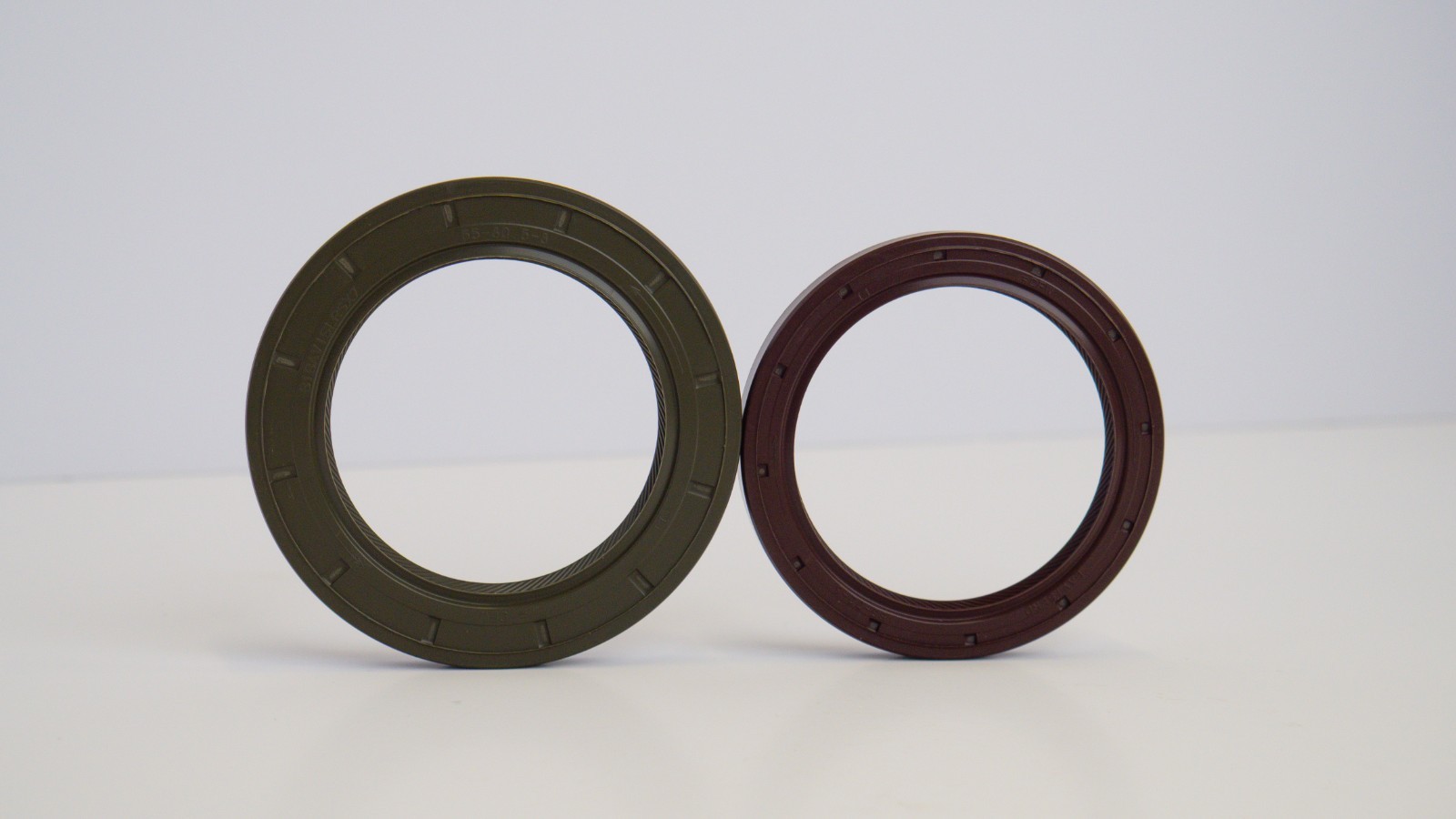 McLaren Axle Seal Set 11G0163CP 11G0164CP